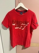 Czerwony T-shirt o luźniejszym kroju z napisem, Superdry