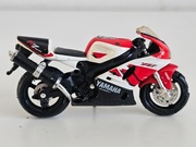 Maisto 1:18 - Yamaha YZF-R7 model motocykla