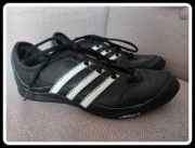 Adidas czarne buty sportowe wiązane korki 38