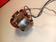 Stojan wiertarki udarowej CHAMPION Mod.CP-136 230V~50Hz  900W.