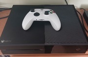 Xbox one + pad  