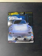 Hot wheels premium Porsche 911 Carrera 
