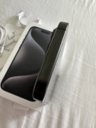 Apple iPhone 15 Pro 128 GB Black Titanium Czarny komplet bdb stan