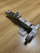 Lewarek samochodowych elektryczny