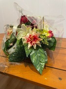 Bukiet, wiązanka na cmentarz, grób, pomnik