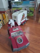 Schleich Pickup z przyczepą dla koni 42346