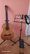 Gitara z akcesoriami