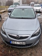 Samochód osobowy Astra J