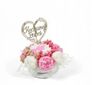 Box w filiżance gipsowej z kwiatów z wosku sojowego 