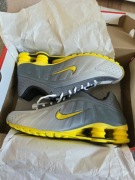 Nike shox r4 42=26,5cm plus tn air Jordan 