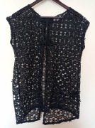 Koronkowa bluzka narzutka