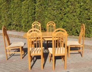 Dębowy stół z sześcioma krzesłami 