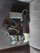 Xbox 360 / pady / zasilacz/ kinect / dysk