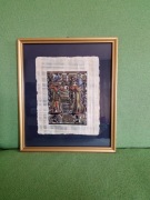 Obraz na papirusie za szkłem w ramie koloru złota 