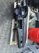 BMW F45 deska konsola