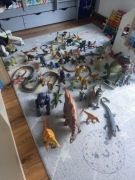 Dinozaury i smoki 76 szt.