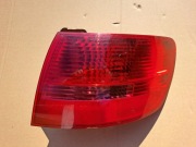Lampa prawy tył Audi A6 C6 Kombi w błotnik