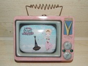 KOLEKCJONERSKI LUNCHBOX W KSZTAŁCIE TELEWIZORA I DREAM OF JEANNIE !