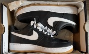 Nike Air Force 1 '07 LV8 rozmiar 41 jak nowe z paragonem