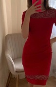 Elegancka Czerwona Sukienka Z Krótkim Rękawem XS-S