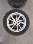Felgi z oponami koła 225/55 r17 5x112
