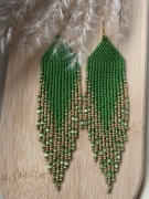 Kolczyki z japońskich koralików.