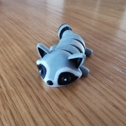 Flexi Szop - breloczek z charakterem