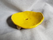 Mydelniczka ceramiczna z gliny żółta