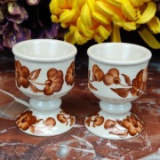Dwa ręcznie malowane kieliszki ze stopką na jajko jak 'Włocławek'