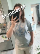 Moncler Koszulka 38