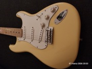 Gitara elektryczna Fender Player series stratocaster MN Butter Cream