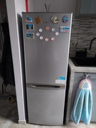 Lodówka candy  150 wysoka 3 półki plus trzy  zamrażalnik. 