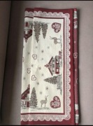Dywanik w wzór świąteczny włoskiej marki 