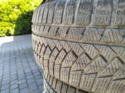 Opony używane 200zl komplet