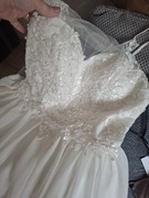 Piękna suknia ślubna