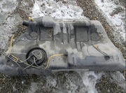 BAK ZBIORNIK PALIWA 406 COUPE 3.0 V6 