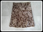 Brązowa spódnica rozmiar 40 L kwiaty naturalny materiał