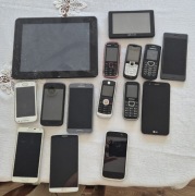 zestaw starych telefonów Nokia Samsung LG,tablet,uszkodzone ,retro,kolekcja
