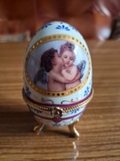 Porcelanowe jajko, szkatułka