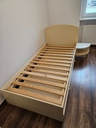 Zestaw mebli dziecięcych z Meblika: szafa, biurko, półka oraz  łóżko