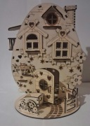 Domek w kształcie jajka wielkanocnego