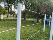 Słupki PCV białe padok 