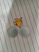Pokemon Neo Genesis Lugia Coin 2 sztuki i przypinka Pikachu