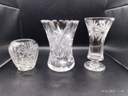 Zestaw 3  wazonów  z szkła kryształowego – bez uszkodzeń