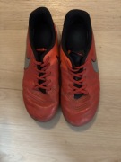 Buty piłkarskie halówki Nike rozmiar 32