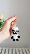Baranek, owieczka na szydełku, brelok, zawieszka handmade 