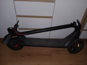 Hulajnoga elektryczna 