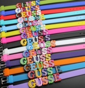 Bransoletka silikonowa litery ze stopu GUESS