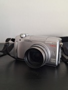 Aparat fotograficzny Olympus Camedia C-765