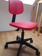 Stołek do biurka dla dziecka Ikea 